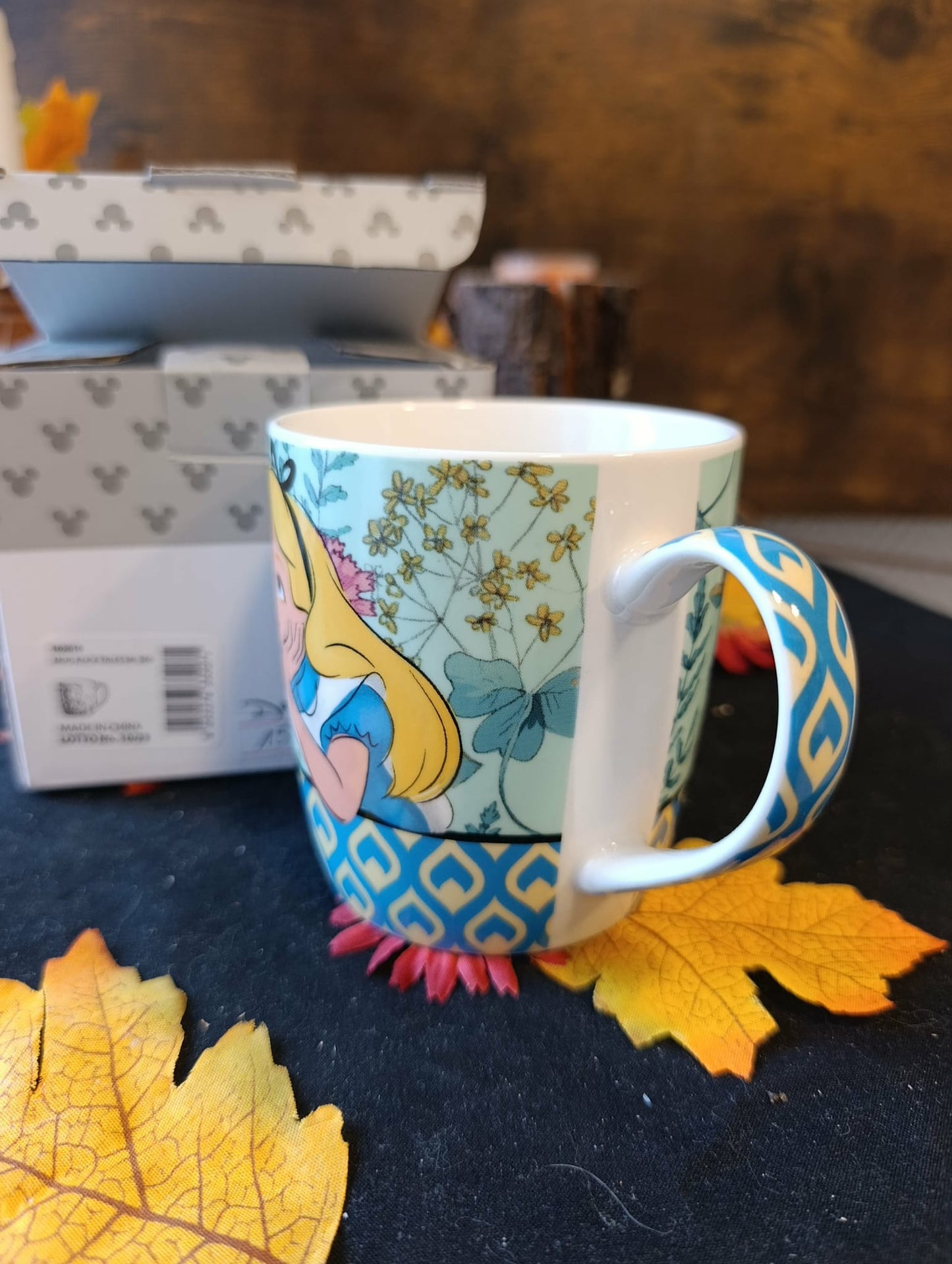 Tasse Alice aux Pays des Merveilles Disney