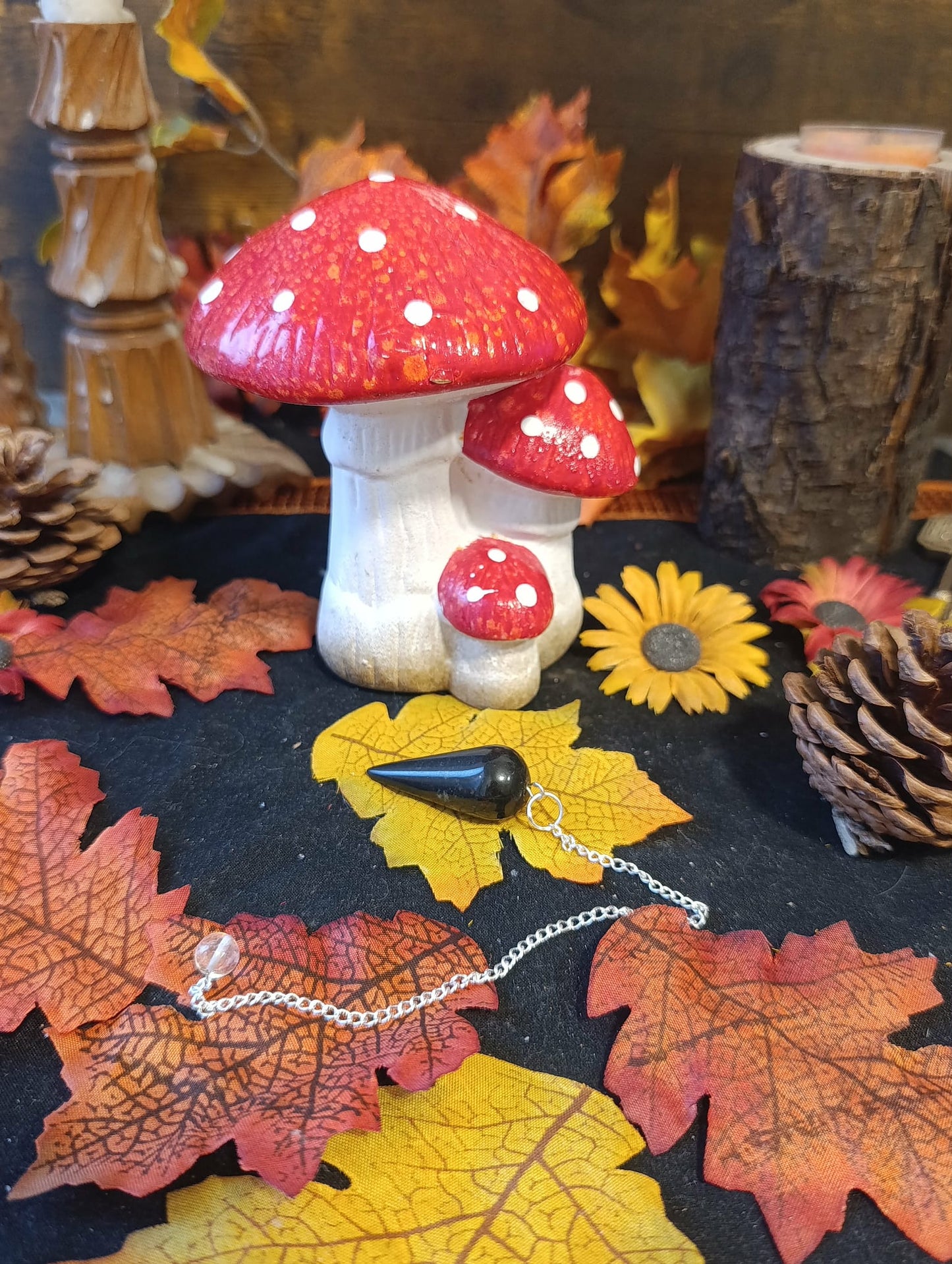 Pendule Onyx conique