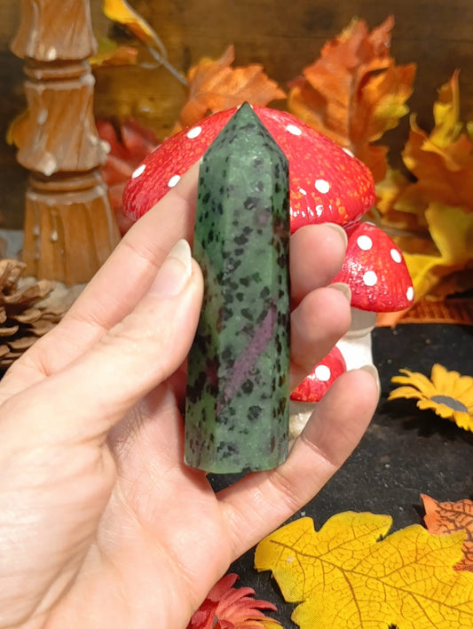 Pointe Rubis Zoïsite