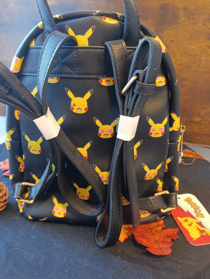 Sac à dos pokémon pikachu coeur