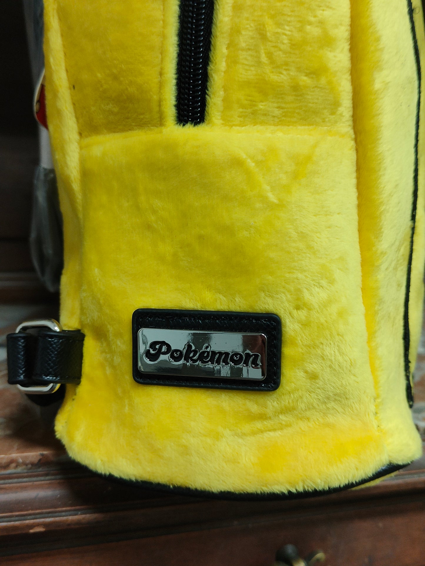 Sac pelucheux pikachu
