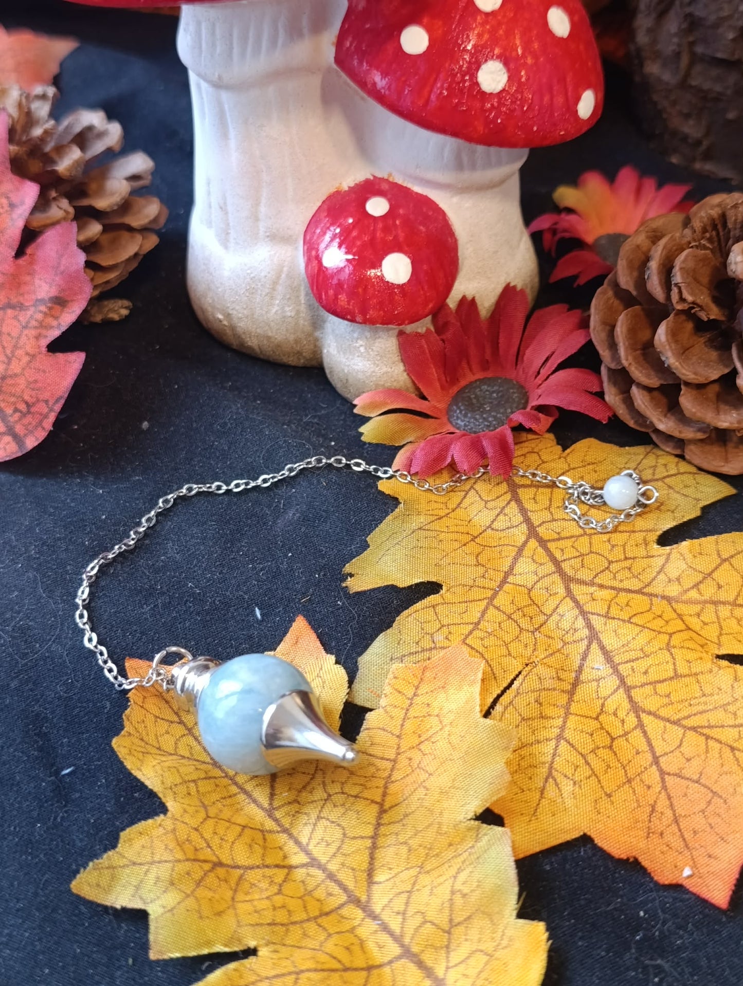 Pendule sphère aigue marine