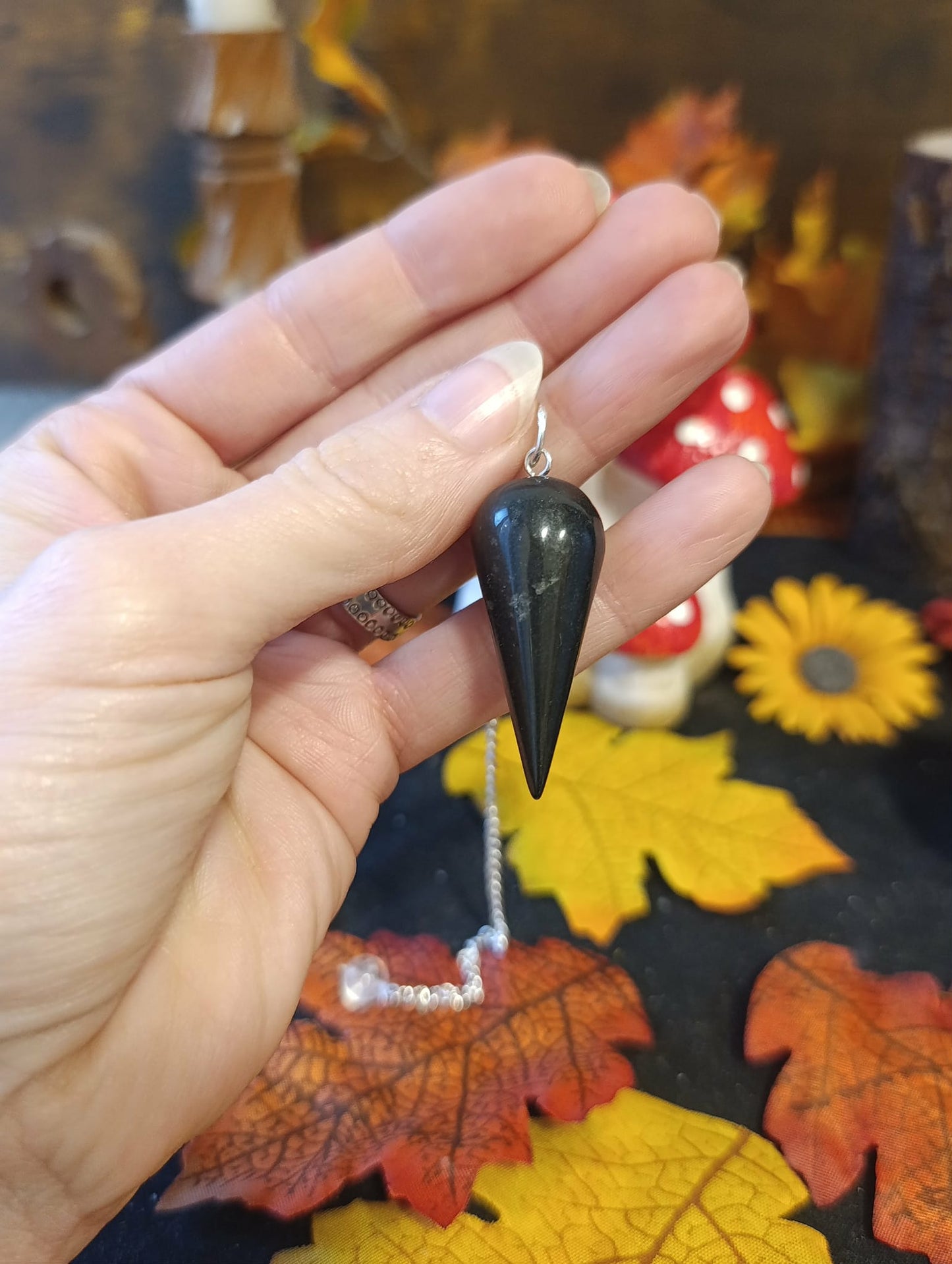 Pendule Onyx conique